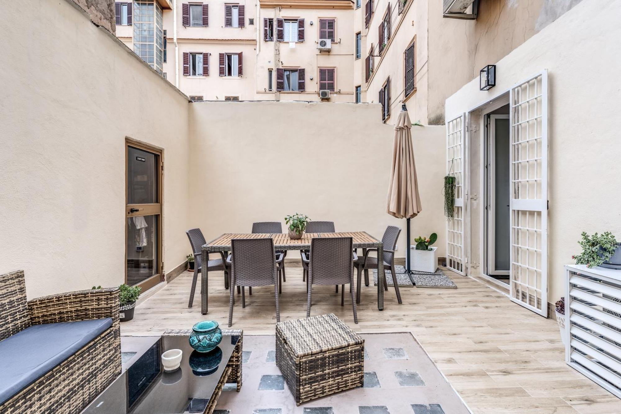 Nala Luxury Apartment With Terrace Rom Exteriör bild